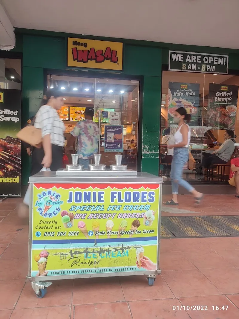 Joeline's Ice Cream and Bakery Capitol ice cream in Capitol, CV