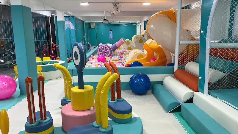 Khu Vui Chơi Trẻ Em Happy Kids Quận Tân Phú amusement center in Tan Phu, HCMC