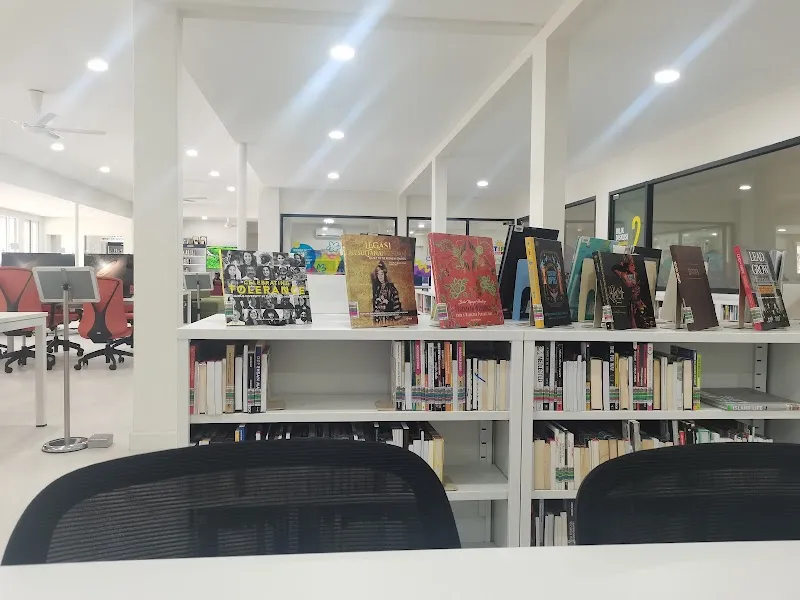 Klang Library and Learning Center library in Klang, SG