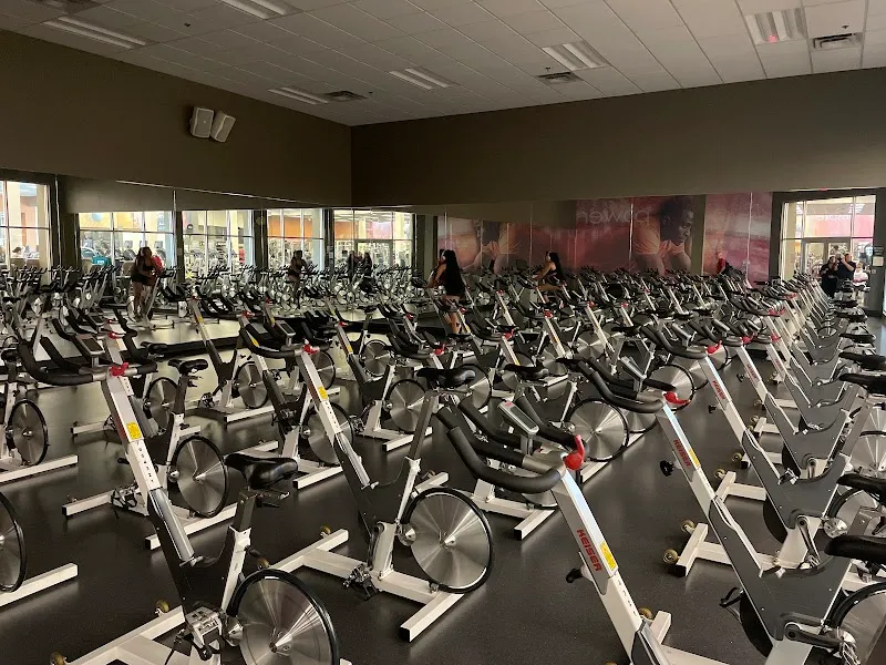 LA Fitness gym in Baymeadows, FL