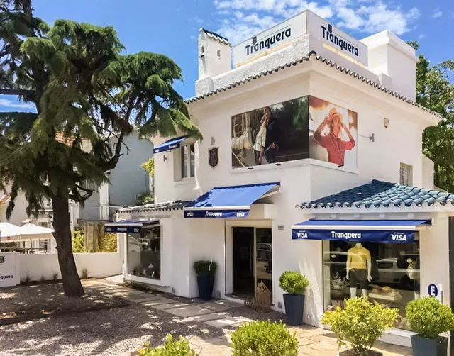 La Tranca Carrasco restaurant in Carrasco, MVD