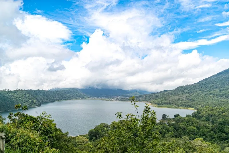 Lake Tamblingan lake in Jatiluwih, Bali