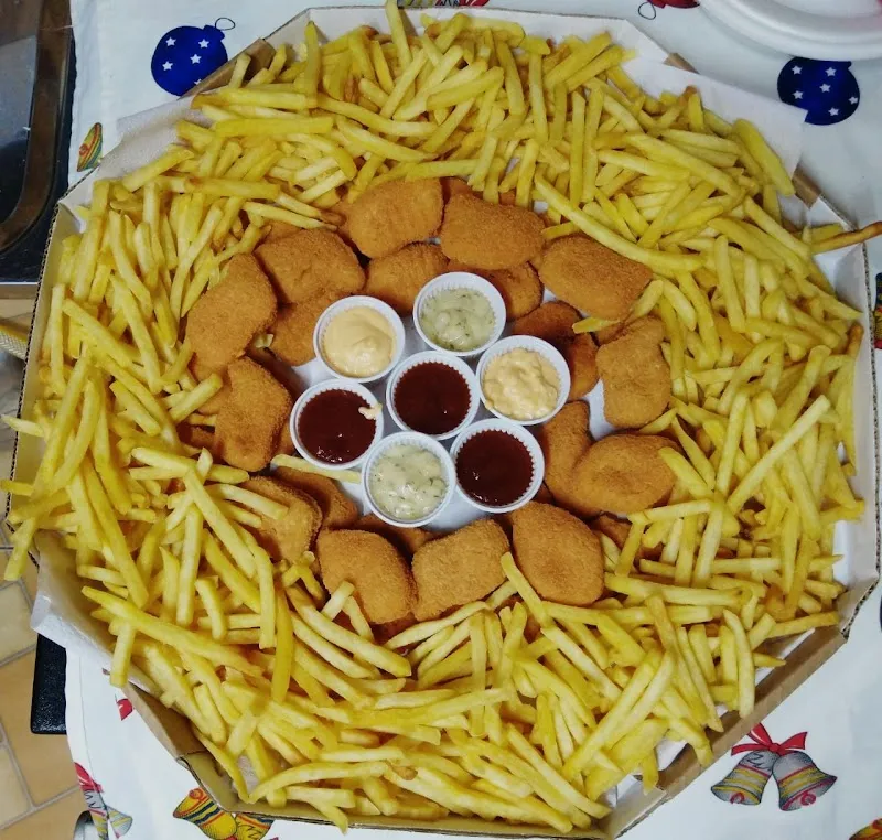 Lanchonete da Família Ramos cafe in Ramos, RJ