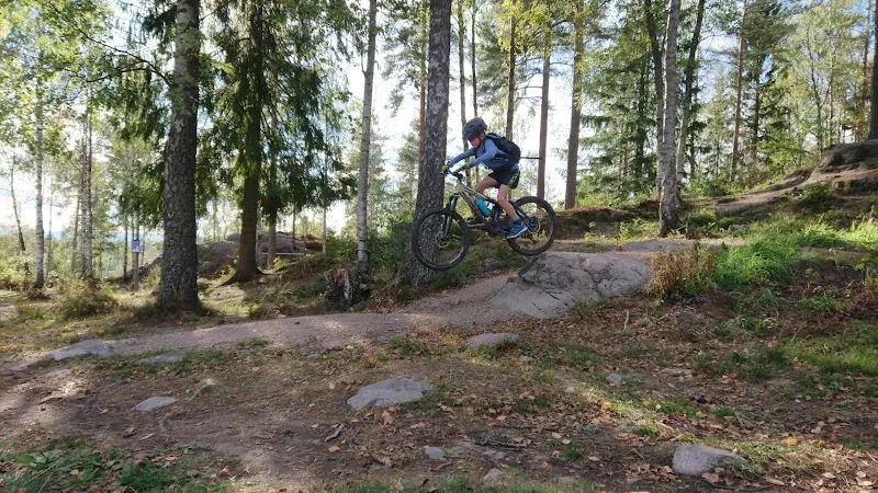 Langsethløkka playground playground in Lillomarka, Oslo