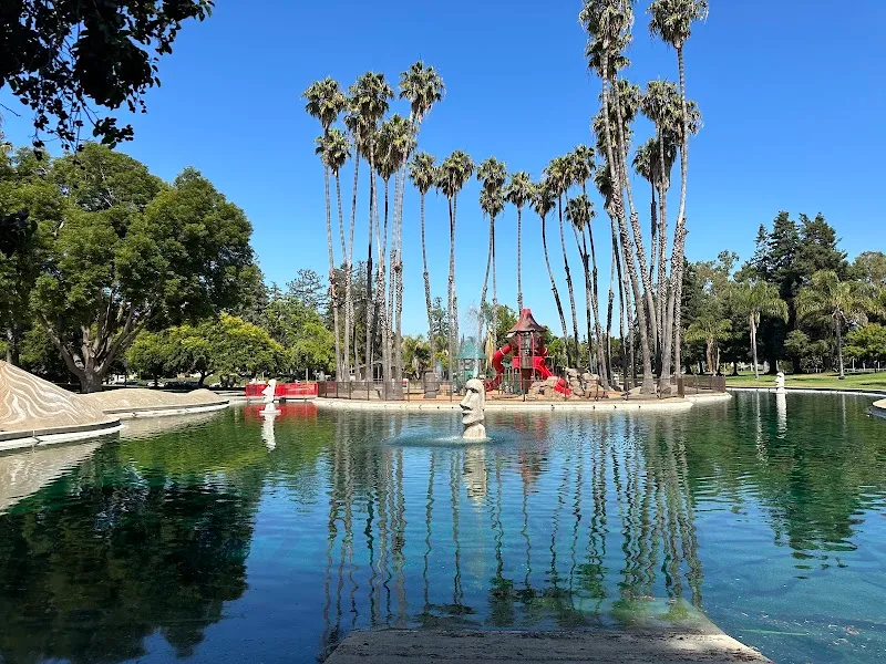 Las Palmas Park park in Sunnyvale, CA