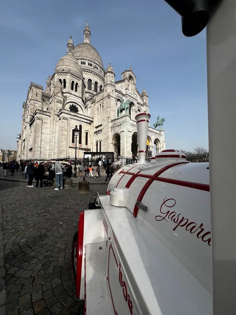Le Montmartrain (le petit train de Montmartre) tour agency in Paris, IDF