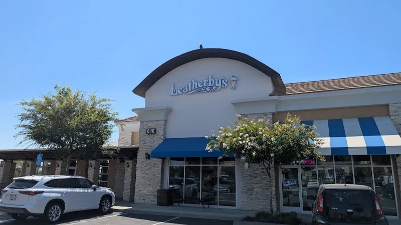 Leatherby's Family Creamery Ice Cream & Frozen Yogurt in Auburn, CA