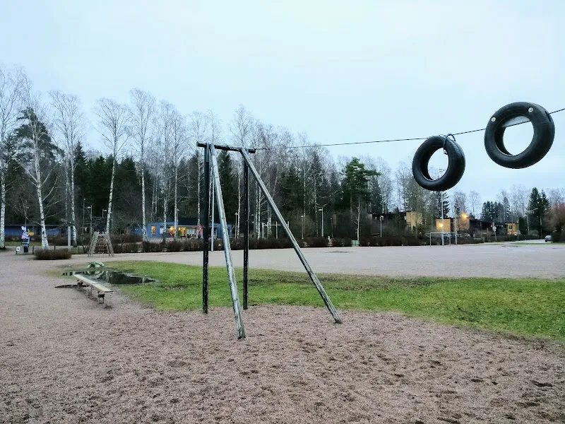 Leikkipuisto Iso-Antti playground in Itäkeskus, Uusimaa
