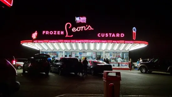 Leon's Frozen Custard Ice Cream & Frozen Yogurt in Cudahy, WI