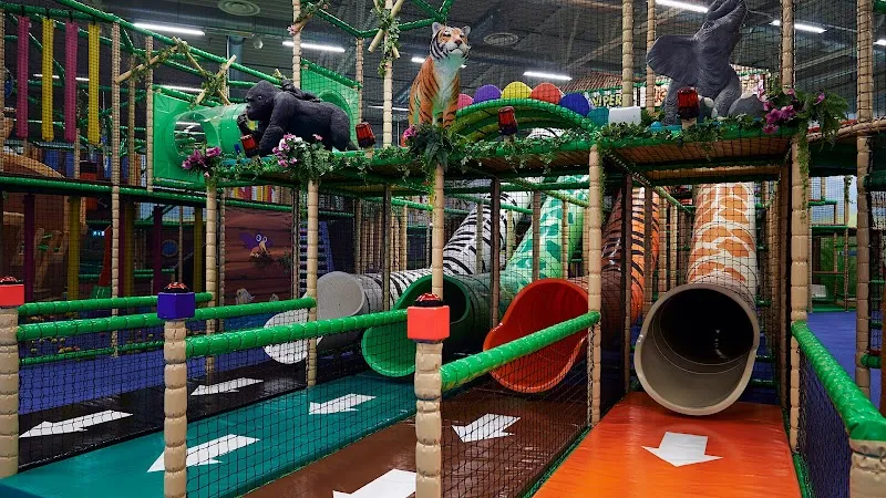 Leo's Lekeland Children's Amusement Center family restaurant in Oslo, OSL