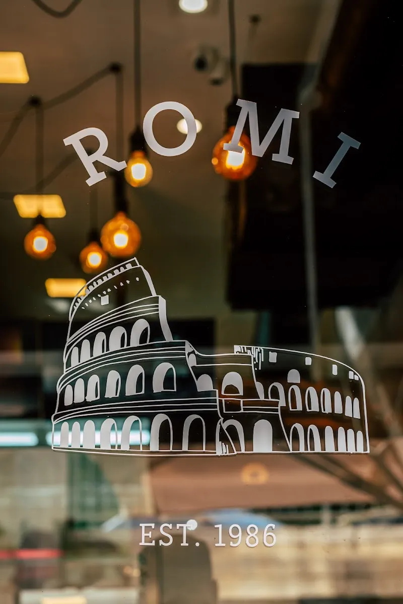 Local Pizza Pizzeria restaurant in Maccabim-Reut, TA