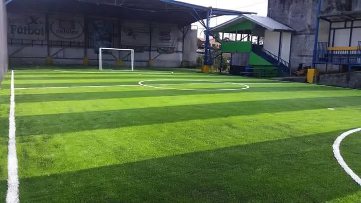 Locos por el Futbol athletic field in Curridabat, SJ