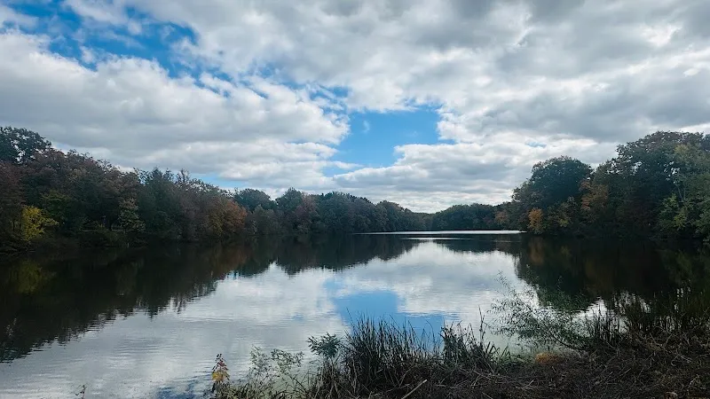 Lower Shaker Lake lake in Shaker Heights, OH