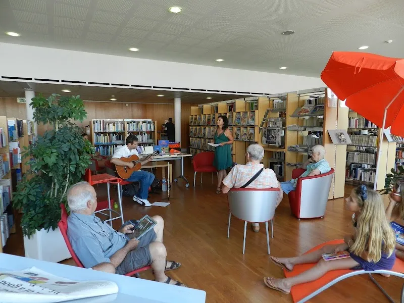 Médiathèque de Mandelieu-La Napoule library in Mandelieu-la-Napoule, PACA
