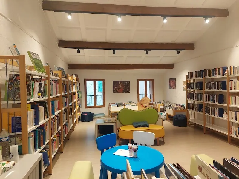 Médiathèque Le Four à Pain library in Saint-Jeannet, PACA