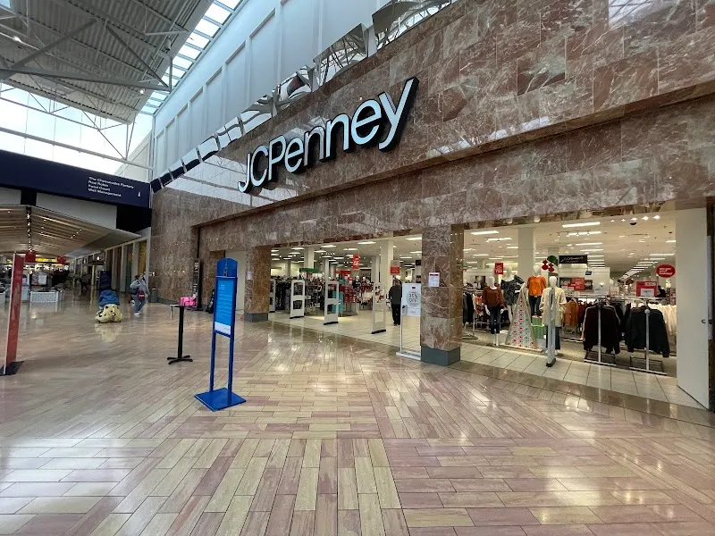 Mall St. Matthews shopping mall in St. Matthews, KY