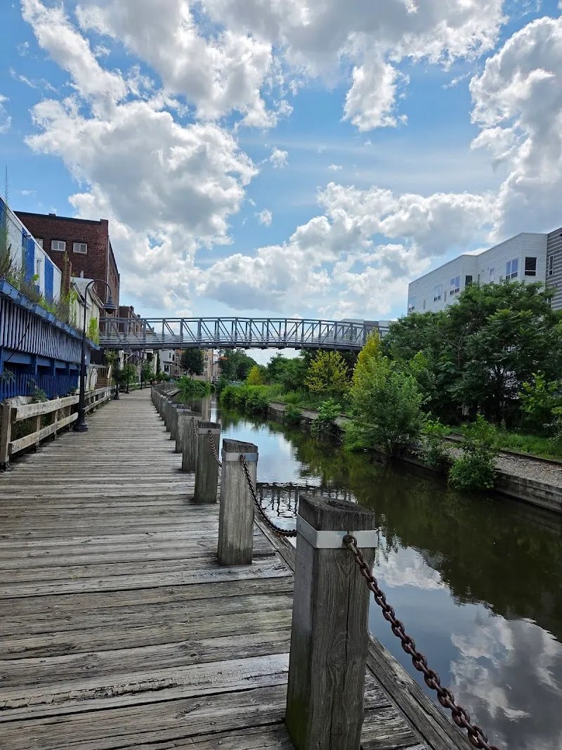 Manayunk Canal Path park in Manayunk, PA