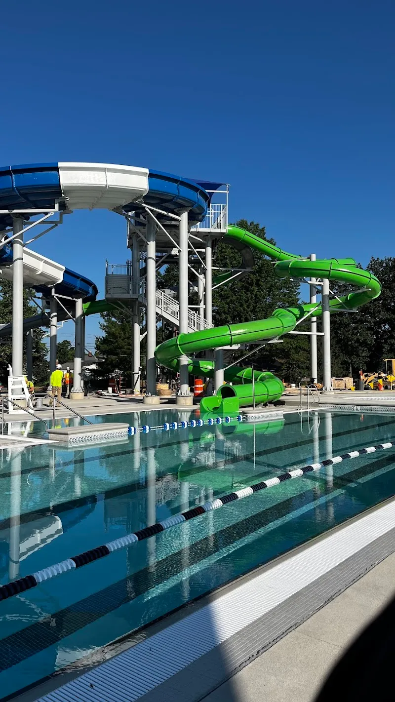 Mayfield Heights Aquatic & Community Center swimming pool in Mayfield Heights, OH