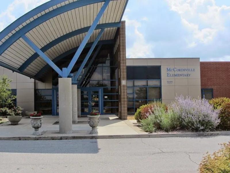 McCordsville Elementary School primary school in McCordsville, IN