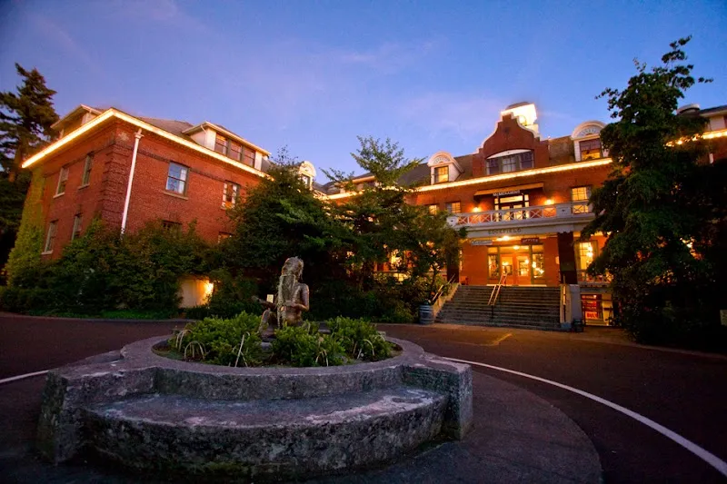 McMenamins Edgefield hotel in Troutdale, OR