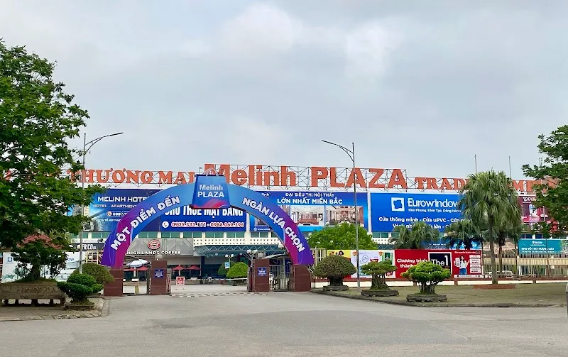 Me Linh Plaza shopping mall in Mê Linh, HN