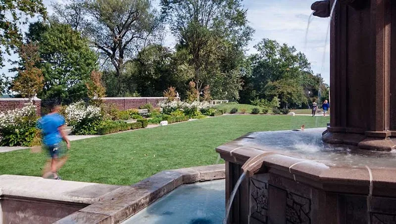 Mellon Park park in Shadyside, PA