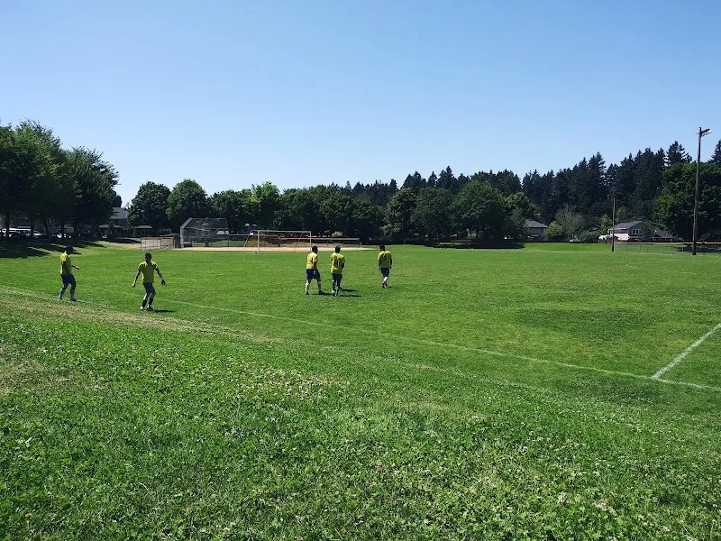 Memorial Park park in Wilsonville, OR