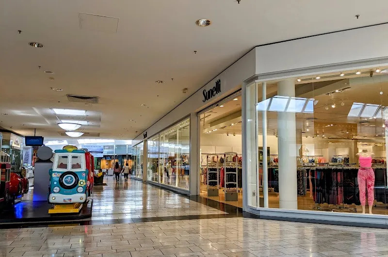 Miami International Mall shopping mall in Doral, FL