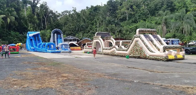 Mini Golf Toa Alta entertainment in Toa Alta, PR