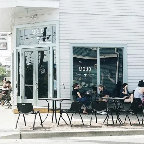 Mojo Coffee House Coffee & Tea in Uptown, LA