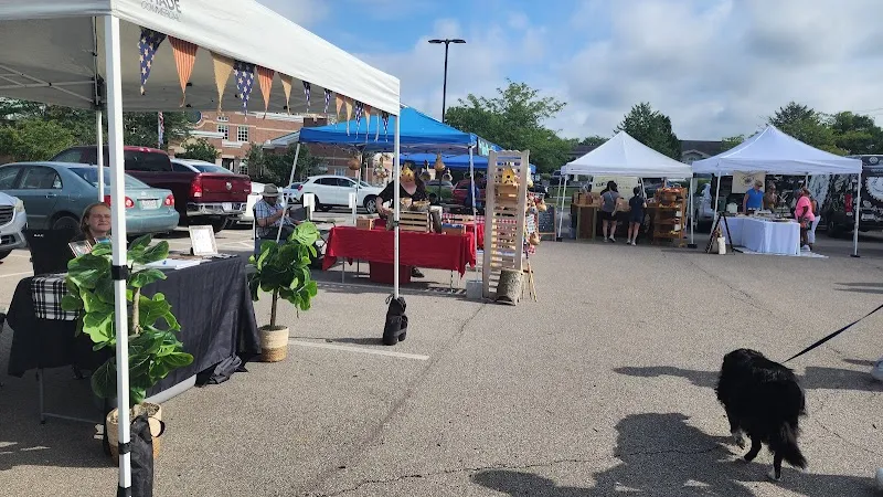 Montgomery Farmers’ Market market in Montgomery, OH