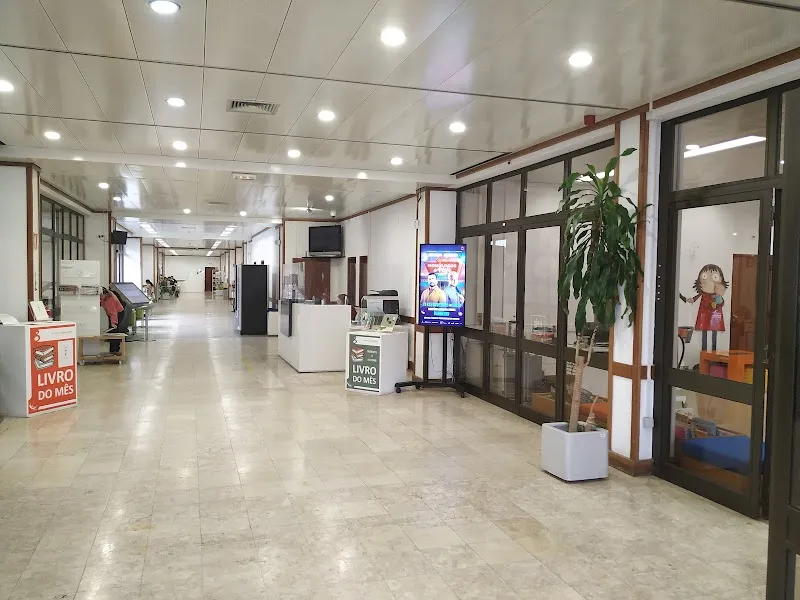 Municipal Library of Barreiro library in Barreiro, Barreiro