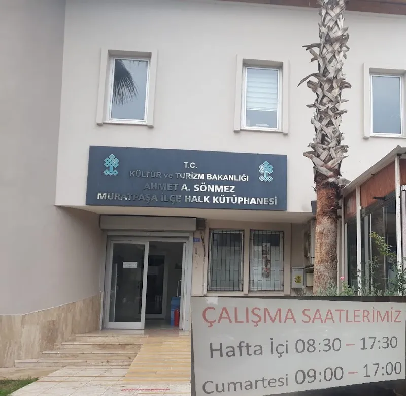 Muratpaşa Ahmet Sönmez İlçe Halk Kütüphanesi library in Muratpaşa, Antalya