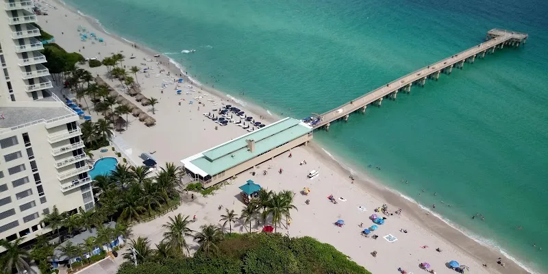 Newport Fishing Pier fishing pier in Sunny Isles Beach, FL