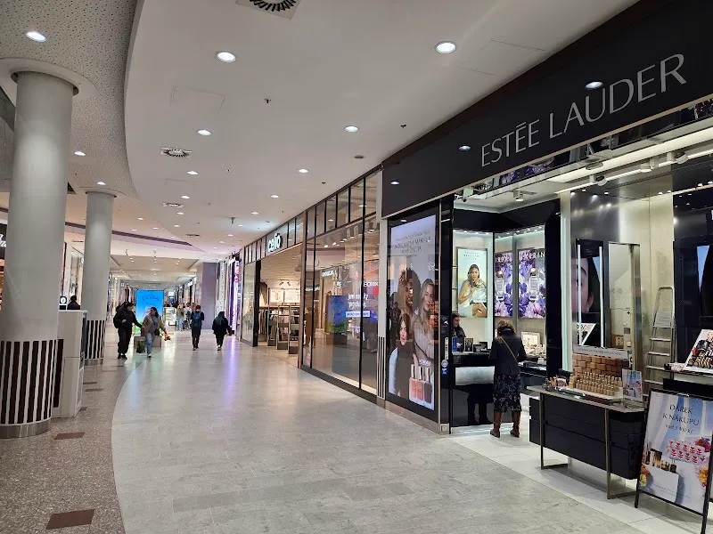 Nový Smíchov Shopping Centre shopping mall in Smíchov, CZ