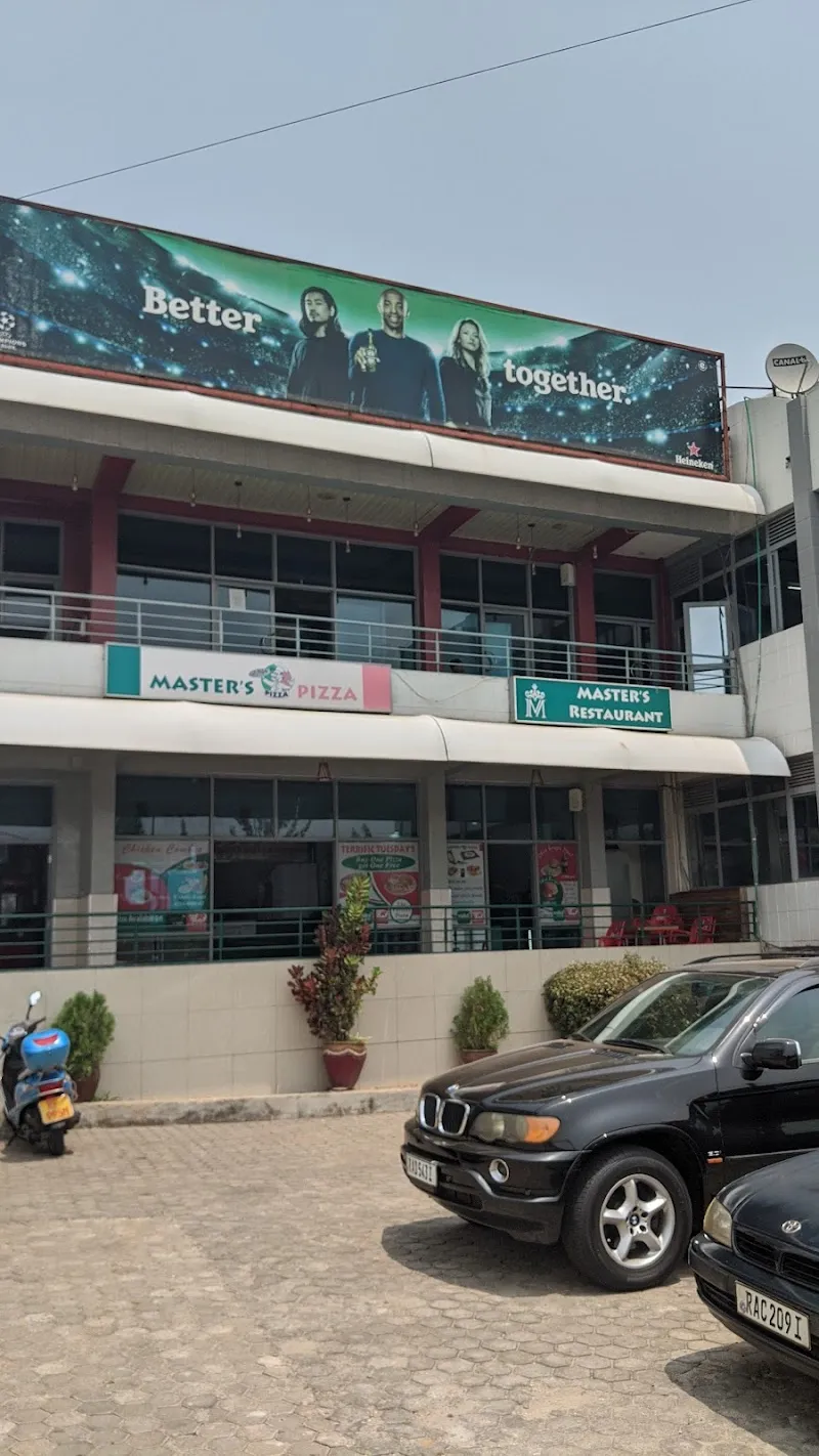 Nyarutarama Pizza House restaurant in Nyarutarama, Kigali