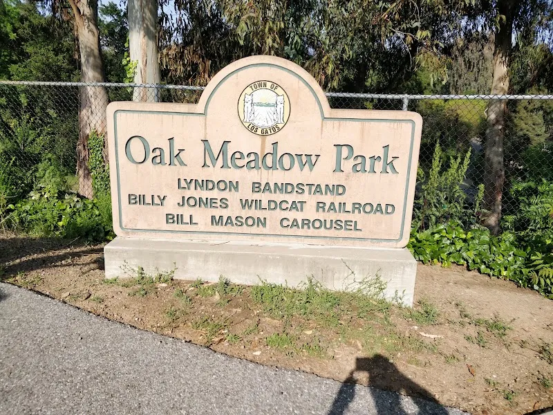 Oak Meadow Park park in Los Gatos, CA
