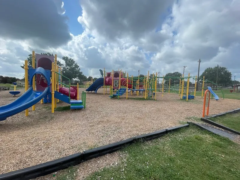 Oakdale Playground playground in Terrytown, LA