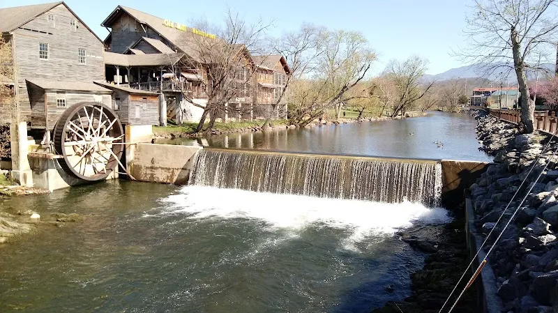 Old Mill Avenue route in Pigeon Forge, TN