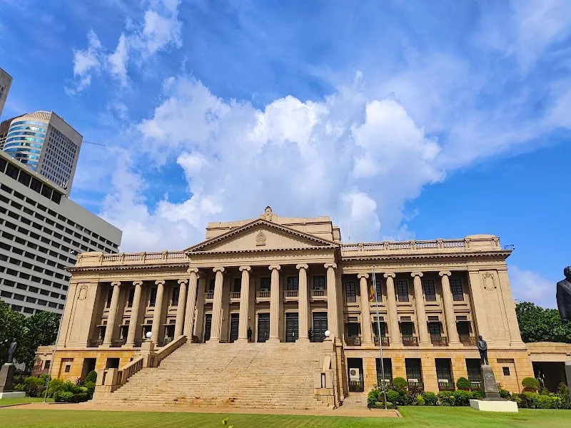 Old Parliament government office in Galle Face, WP
