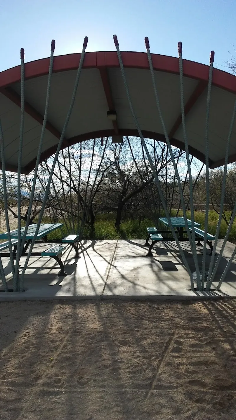 Oro Valley Marketplace neighborhood in Oro Valley, AZ