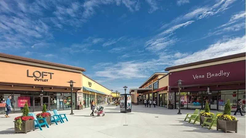 Outlets of Des Moines shopping mall in Altoona, IA