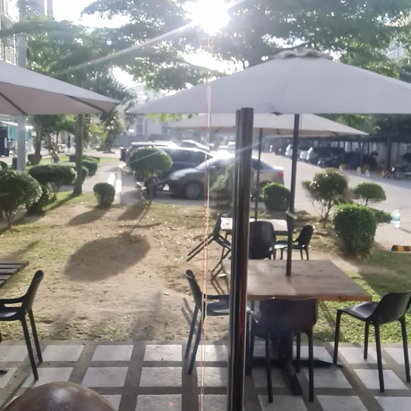 Pakwan Family Restaurant restaurant in Minglanilla, CV