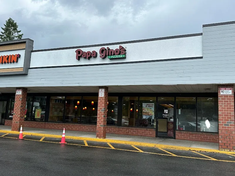 Papa Gino's Pizzeria Pizza in Milton, MA