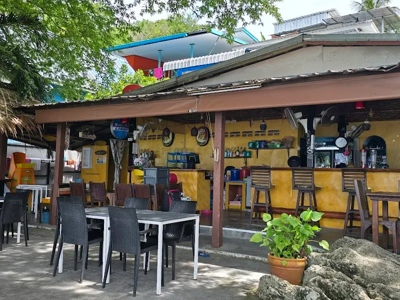 Paradise Beach Restaurant restaurant in Nai Harn, Phuket