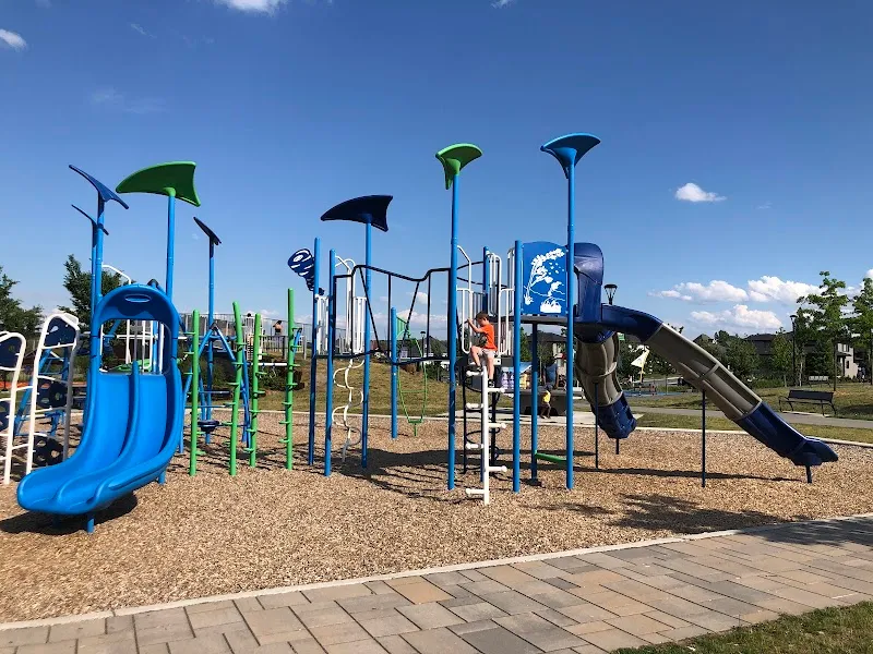 Parc des Éperviers park in Île-Perrot, QC