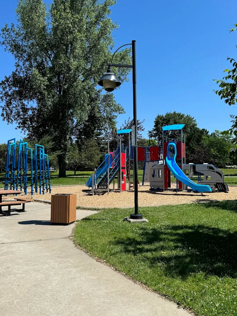 Parc Ignatius-J.-Lesieur splash pad in Saint-Bruno-de-Montarville, QC