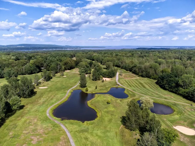 Parc-nature Harwood - Ville de Vaudreuil-Dorion park in Vaudreuil-Dorion, QC