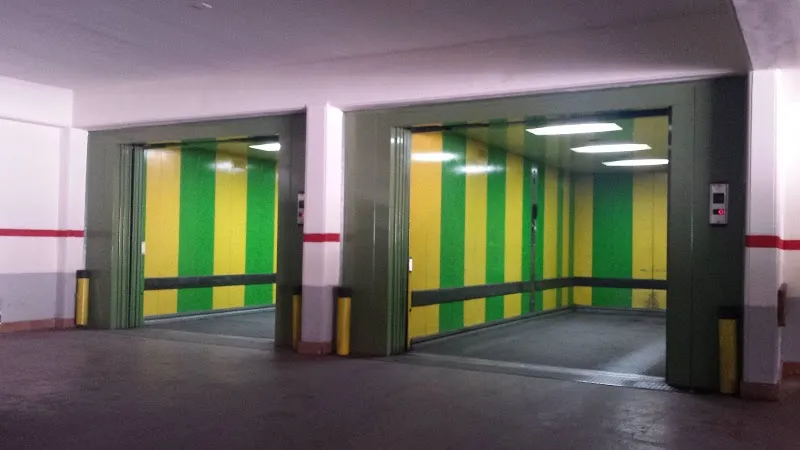 Parking Kallithea - Dimitrellos parking garage in Kallithea, AT