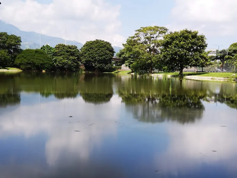 Parque de la Paz park in San Isidro de Heredia, HD
